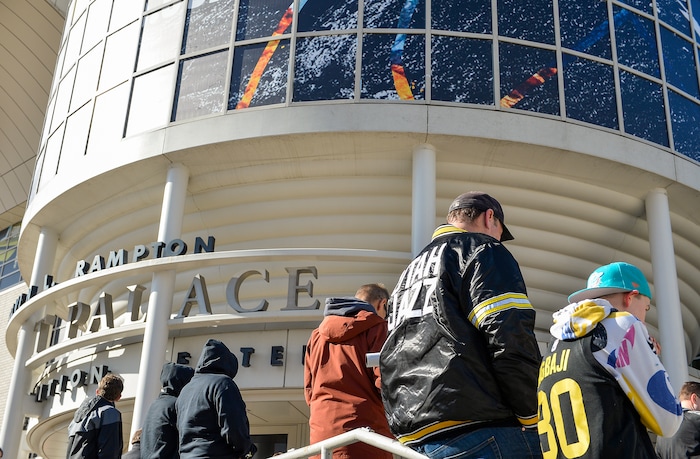 (Chris Samuels | The Salt Lake Tribune) Fans line up before the opening of NBA Crossover in Salt Lake City, Friday, Feb. 17, 2023.